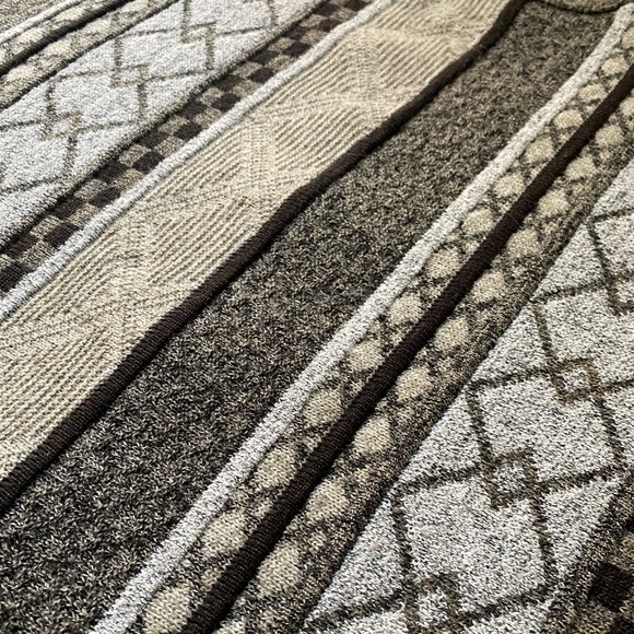 INXS men vest size M. Perfect for women for a grandpa look for fall made in Can - Picture 9 of 10